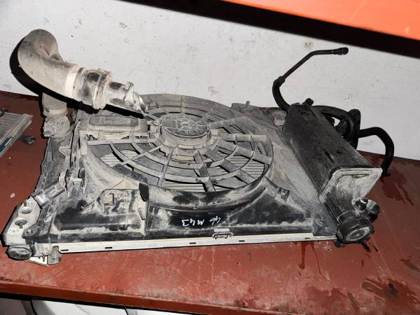 BMW E46 316i 318i M43 RADYATÖR FAN SETİ ORJİNAL - ERCAN TİCARET yedek parça