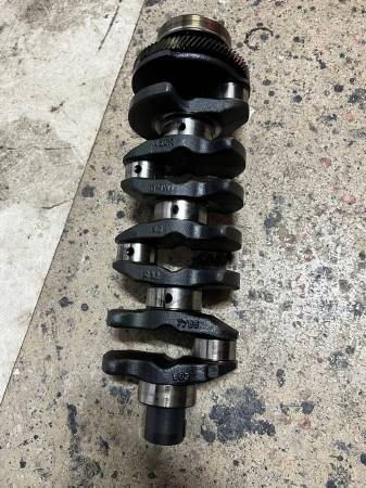BMW E60 520d M47 603 KRANK MİLİ 7786 ÇIKMA ORJİNAL STANDART