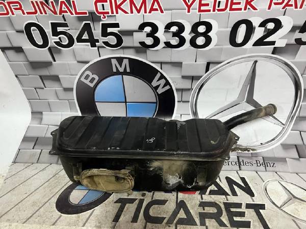 MERCEDES W201 190E ÇIKMA ORJİNAL YAKIT DEPOSU