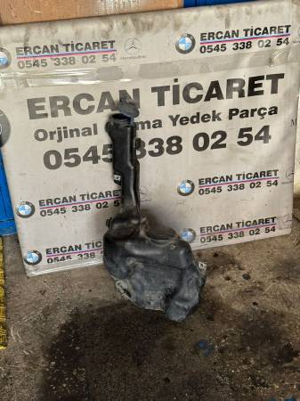 MERCEDES W204 ORJİNAL ÖN CAM SİLECEK SUYU DEPOSU 2048601960 - ERCAN TİCARET yedek parça
