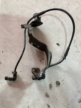 MERCEDES W210 ÇIKMA ORJİNAL ABS SENSÖRÜ 0265006
