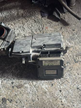 MERCEDES W211 W203 W204 271 HAVA FİLTRE KUTUSU ORJİNAL - ERCAN TİCARET yedek parça